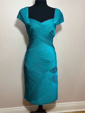 Tadashi Shoji Teal Pleated Sheath Cocktail Party Dress M Wedding Guest MOB Jewel